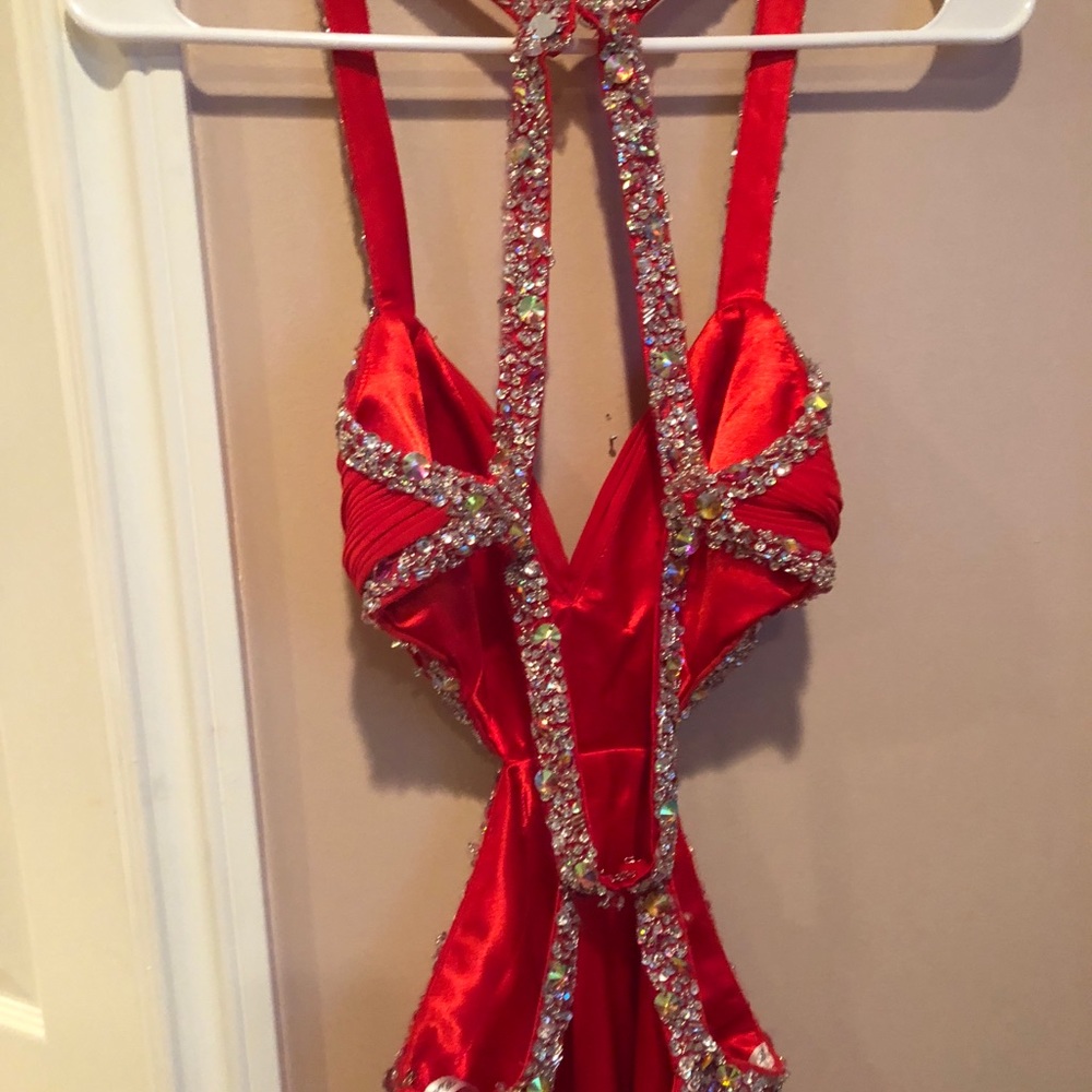 PROM/ WEDDING DRESS - Picture 6 of 6